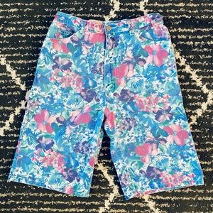 Gorgeous vintage denim bouquet shorts